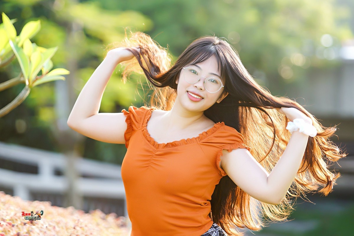 【阳光可爱少女】--- 麦停