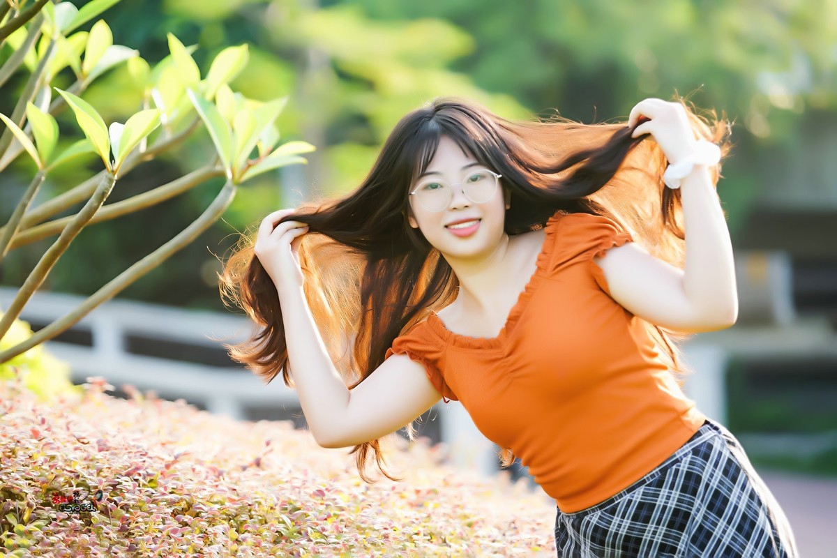 【阳光可爱少女】--- 麦停