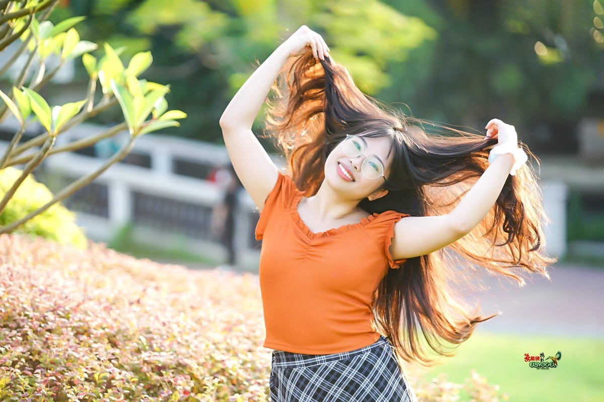 【阳光可爱少女】--- 麦停