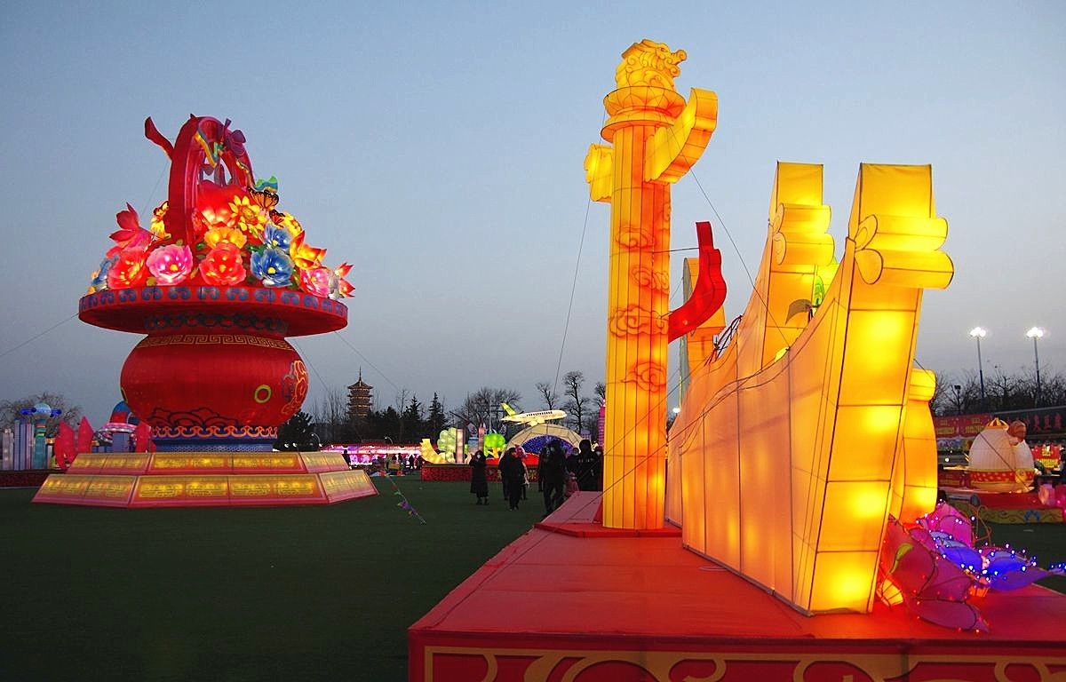 #2023不一样的春节#  花灯与时俱进