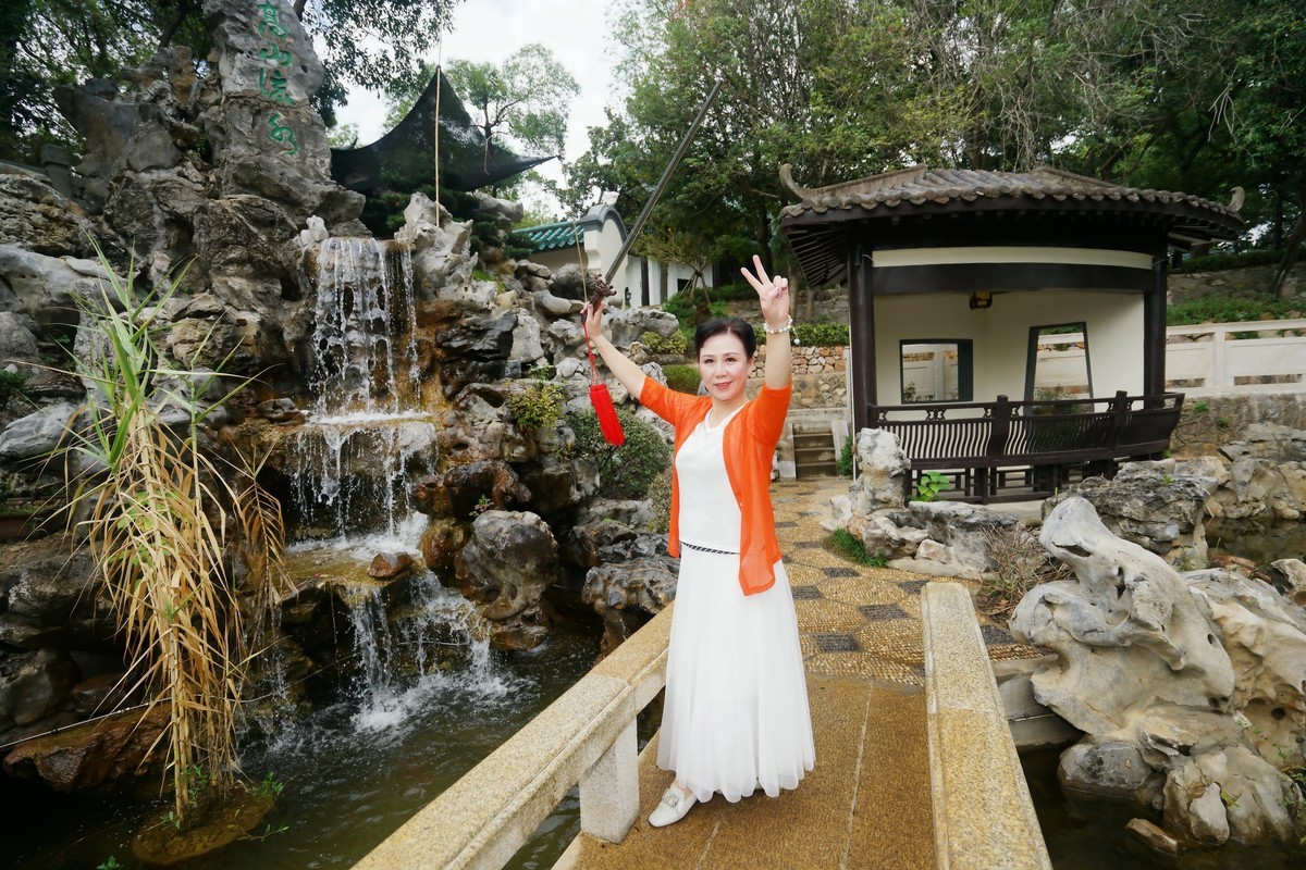 环境人像---古琴台的古装美女！