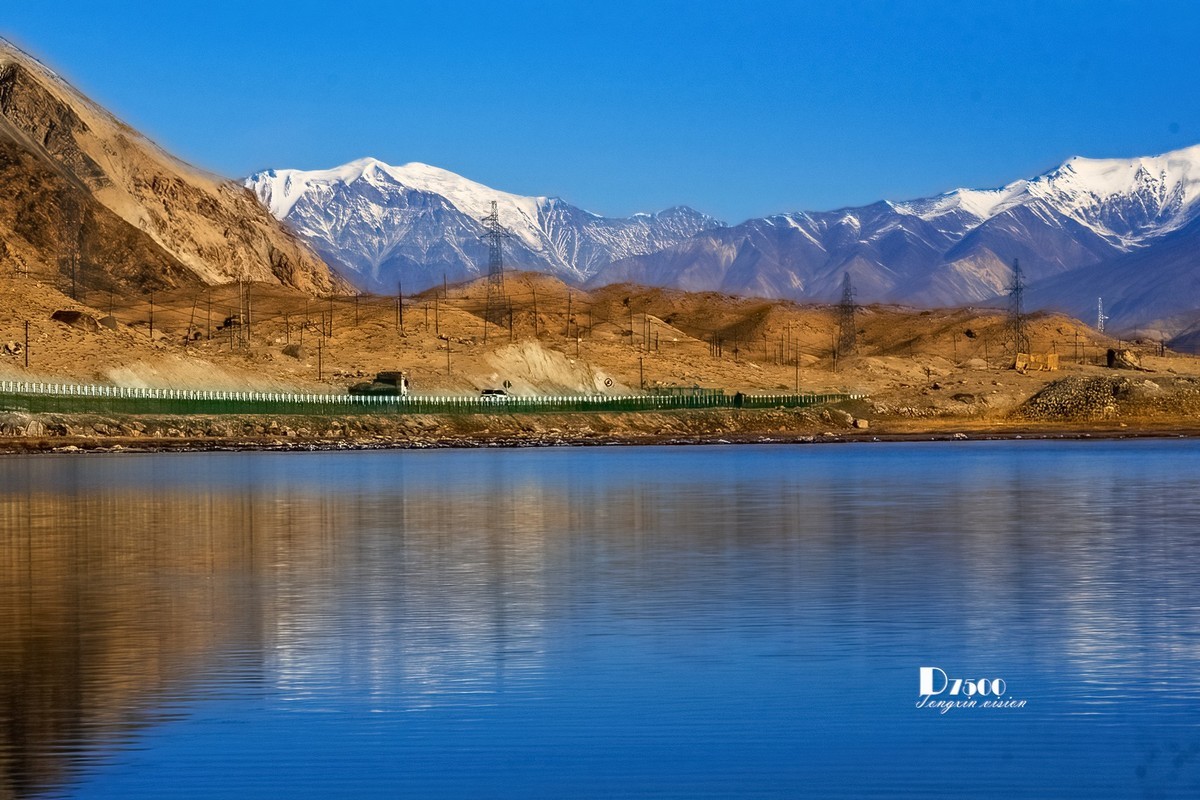 南疆行——帕米尔高原慕士塔格峰、喀拉库勒湖、公格尔九别峰（4）