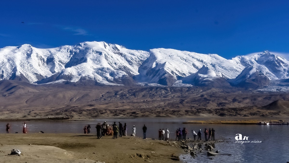 南疆行——帕米尔高原慕士塔格峰、喀拉库勒湖、公格尔九别峰（4）