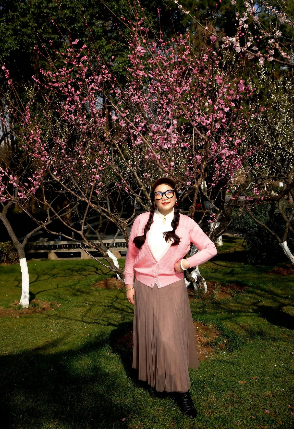 环境人像---东湖春游中的美女！