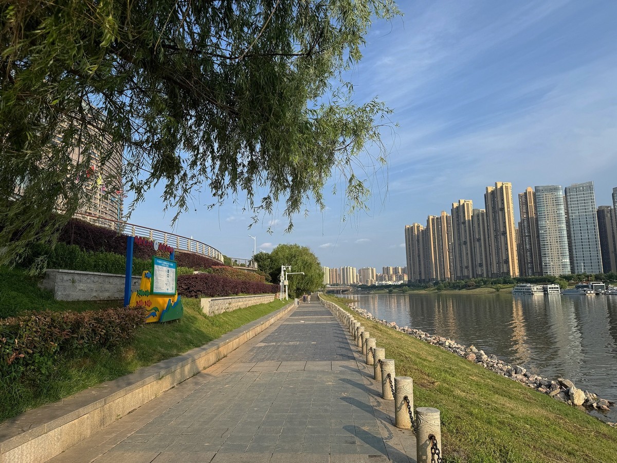 湘江岸边【手机图】2[手机图]