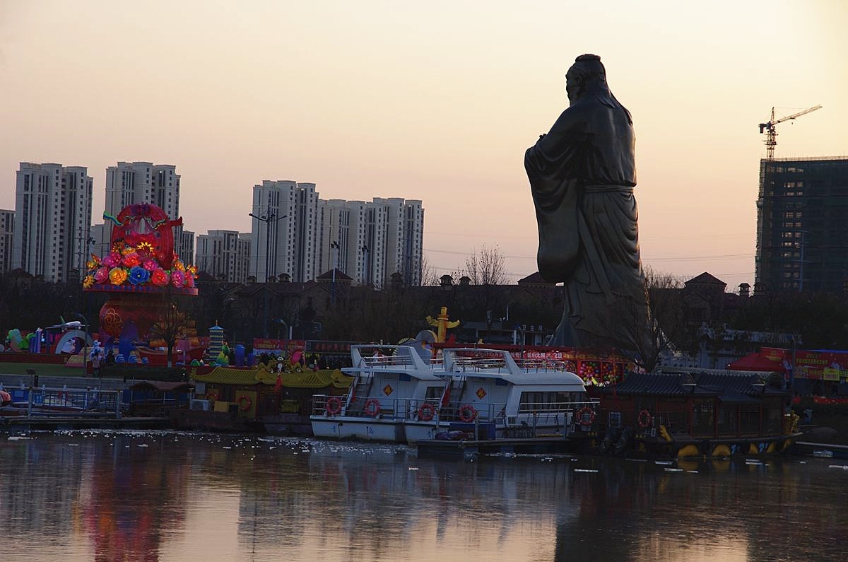 #2023不一样的春节#  花灯与时俱进