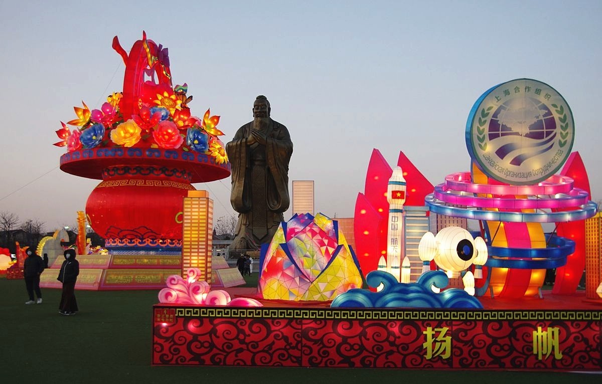 #2023不一样的春节#  花灯与时俱进