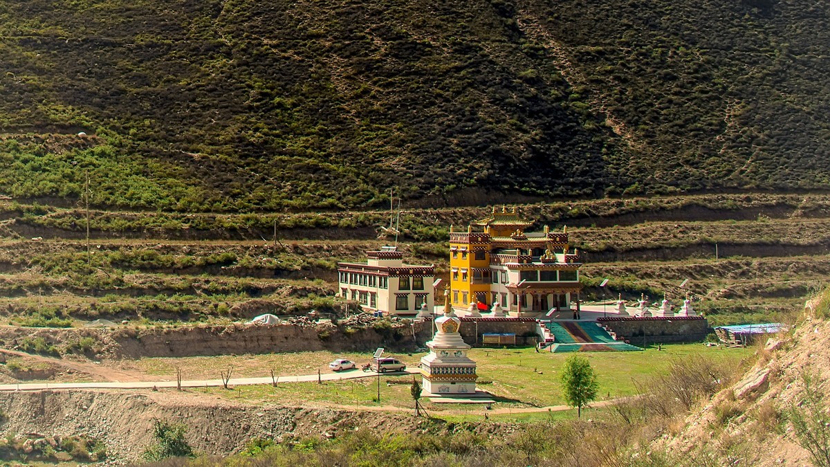 2019.06.进藏回顾 之 离开姊妹湖，跨过金沙江，走进新西藏