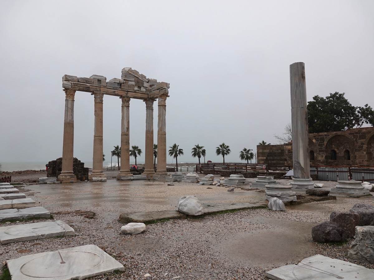 跟团游土耳其--孔亚、途经托罗斯山脉、阿波罗神庙遗址