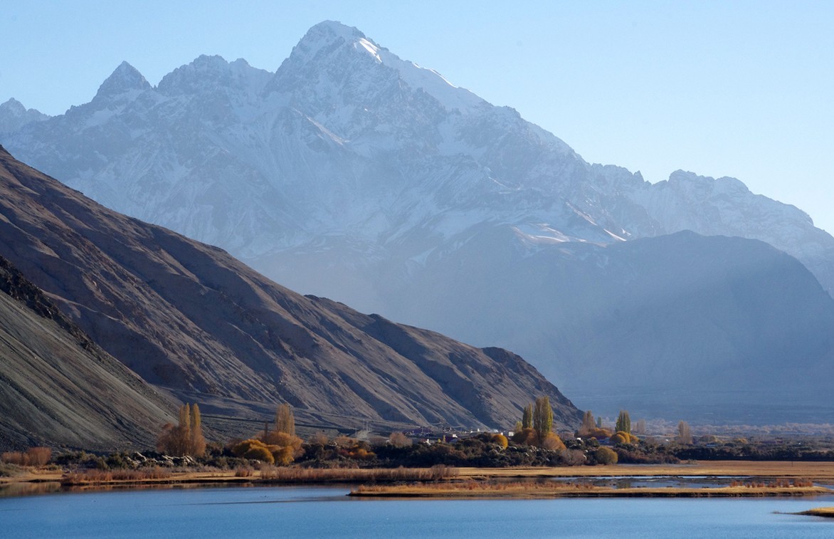 塔什库尔干河边