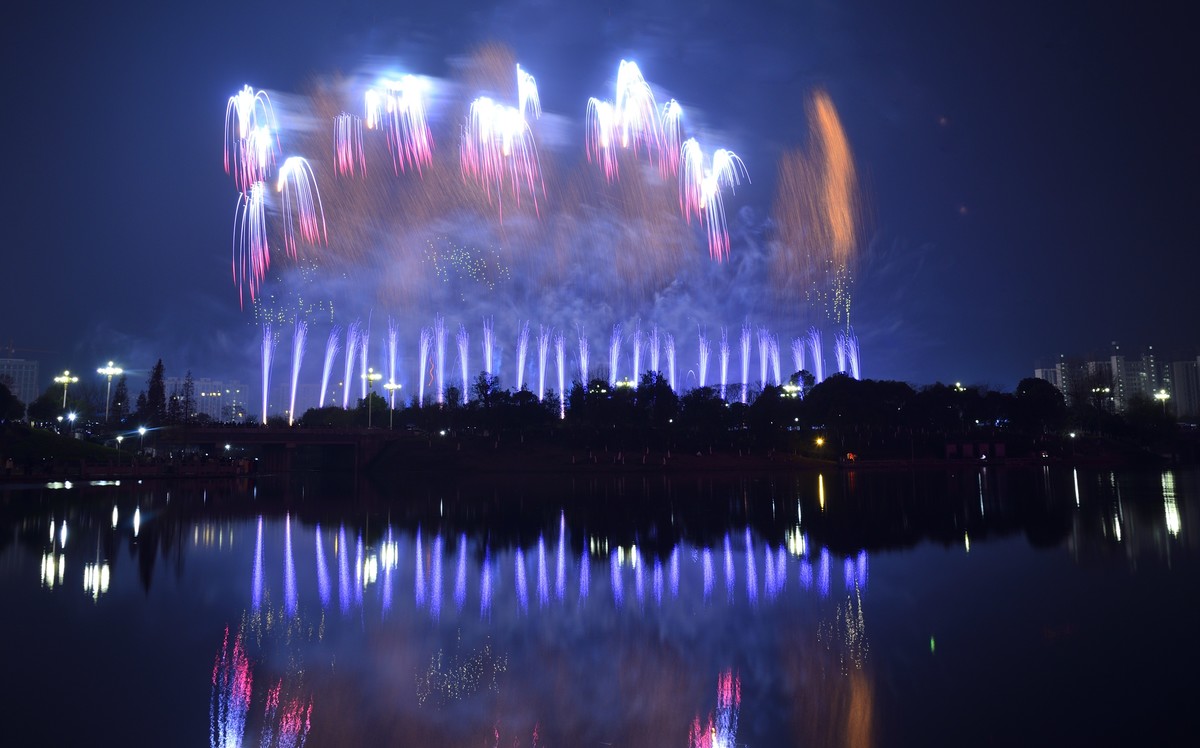 跨年焰火 （4）