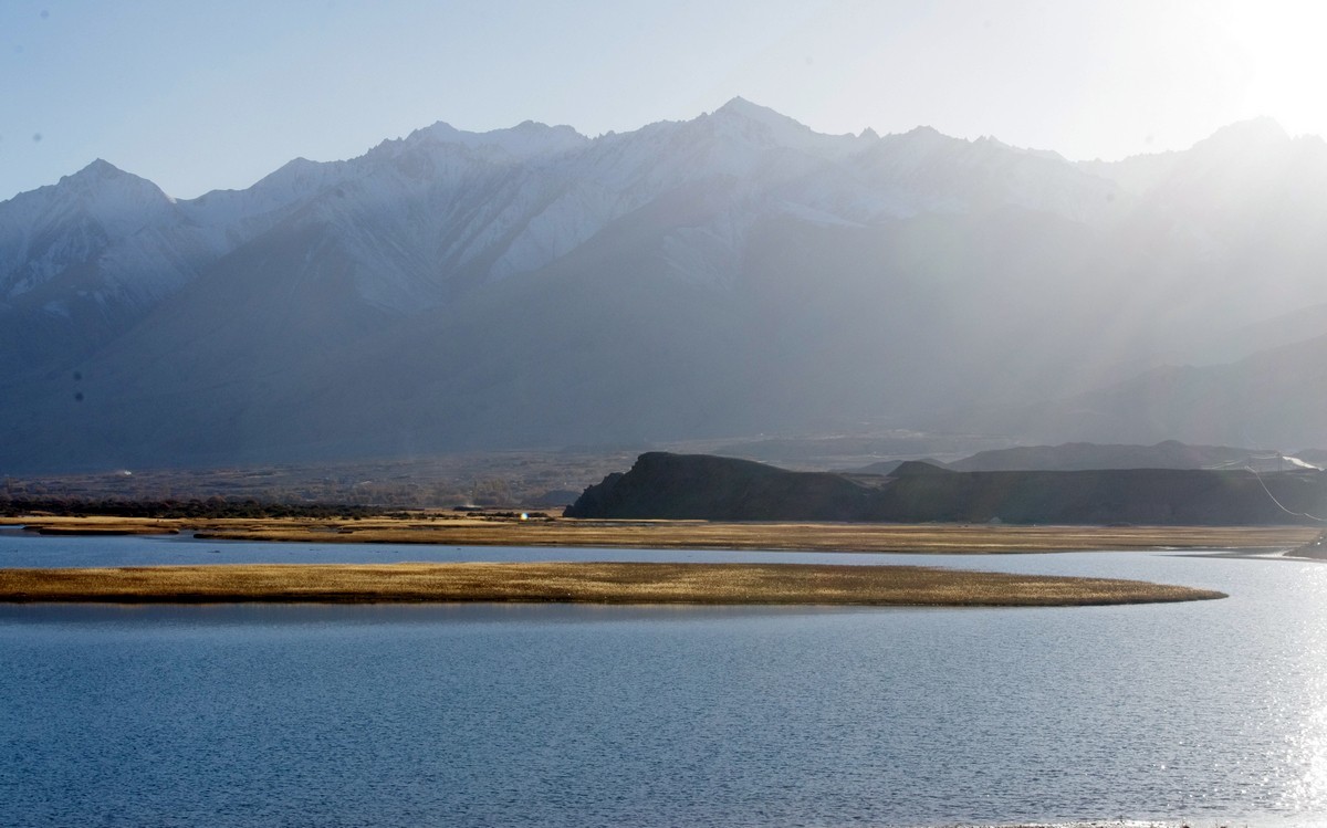 塔什库尔干河边