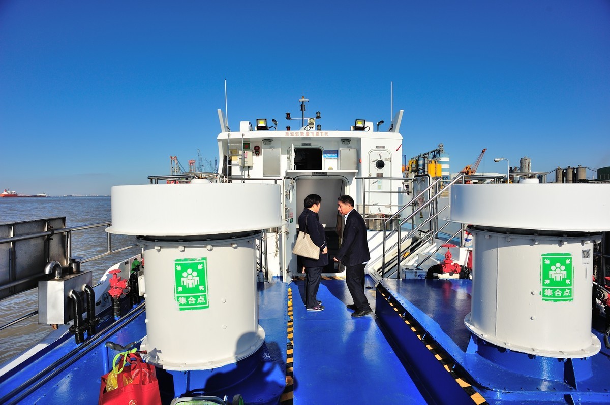 长兴--水路-->吴淞（宝山）--公路-->长兴