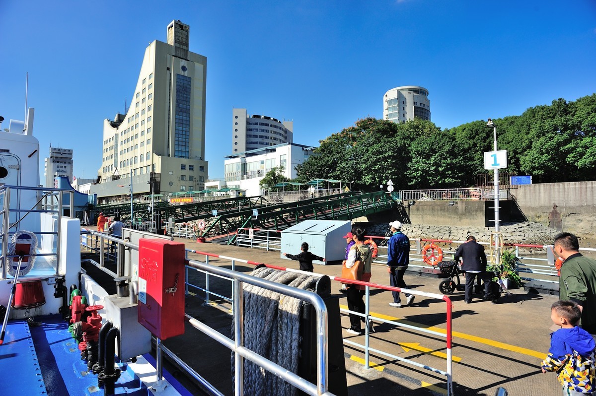 长兴--水路-->吴淞（宝山）--公路-->长兴