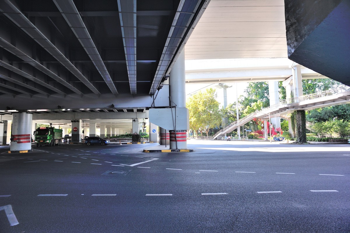 长兴--水路-->吴淞（宝山）--公路-->长兴