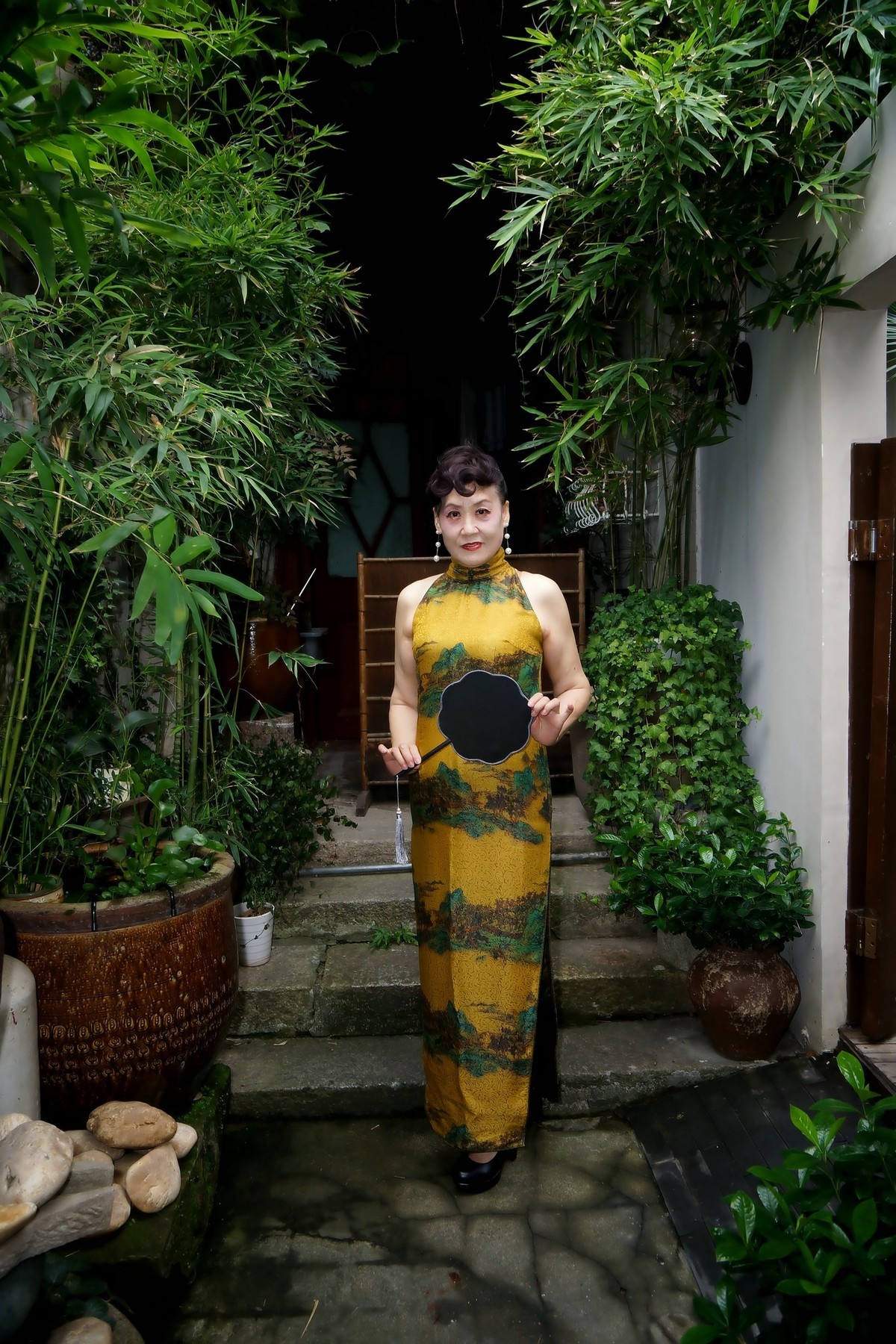 汉口里弄的美女！