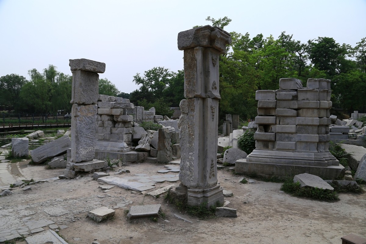 我只是把出去看到的随手记录下来（126）