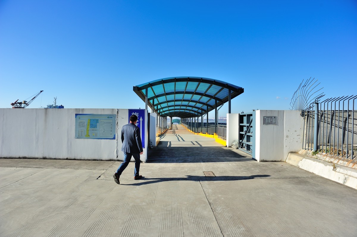 长兴--水路-->吴淞（宝山）--公路-->长兴