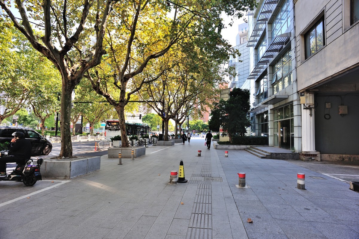 长兴--水路-->吴淞（宝山）--公路-->长兴