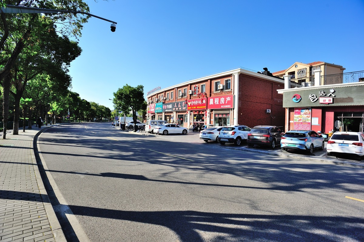 长兴--水路-->吴淞（宝山）--公路-->长兴