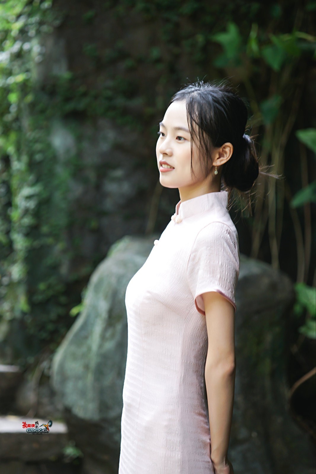 【兰缘少女】---莹莹