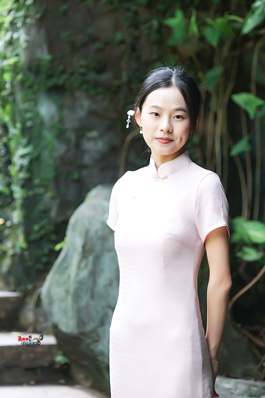 【兰缘少女】---莹莹