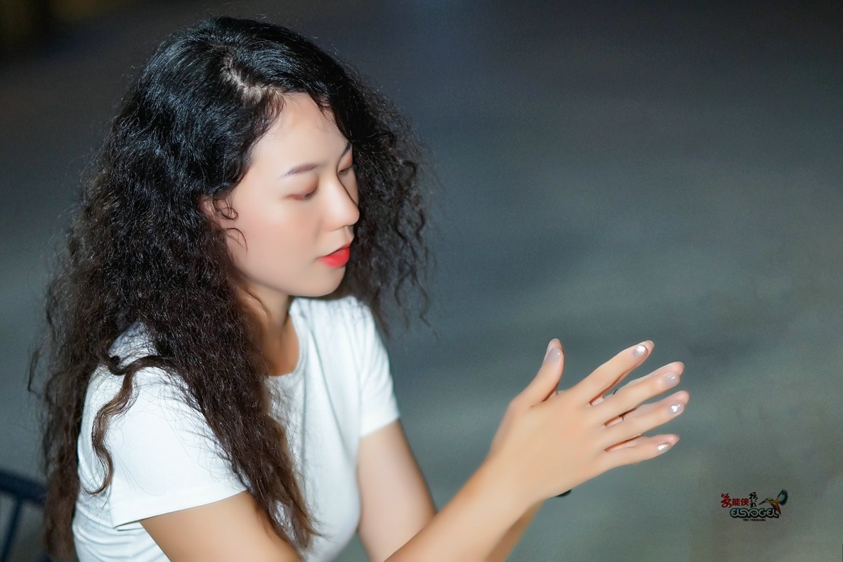 【寂寞女子】---小青