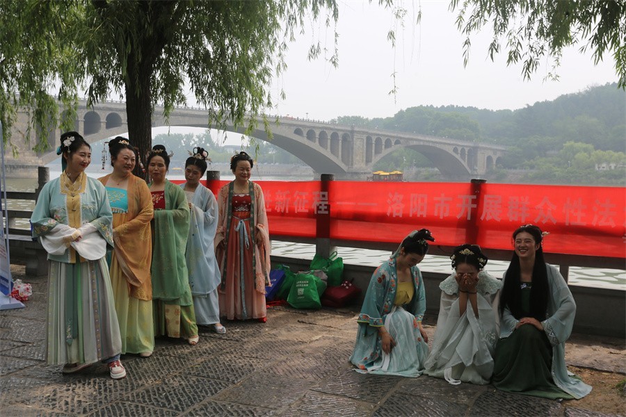 5.19.洛阳龙门石窟景区的印象