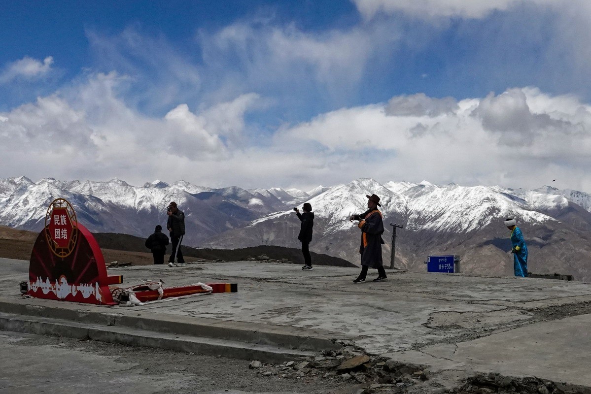 西行散记——羊卓雍错