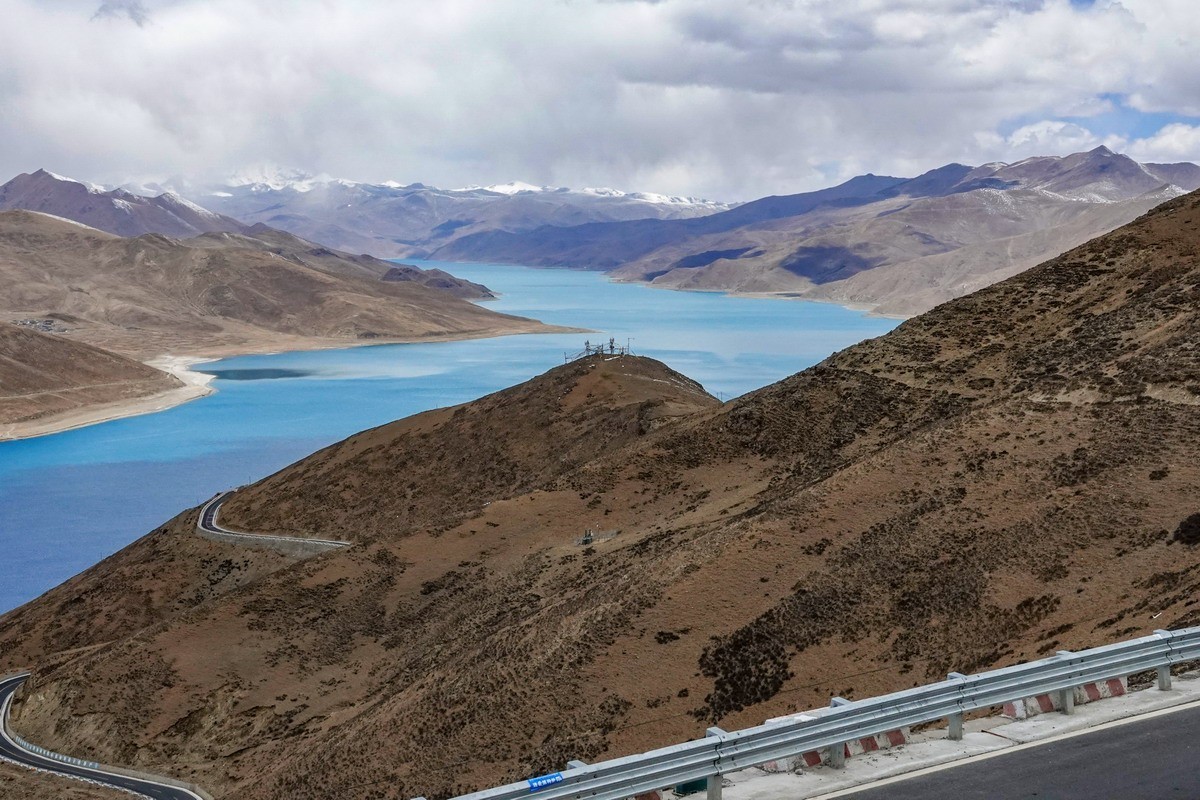 西行散记——羊卓雍错