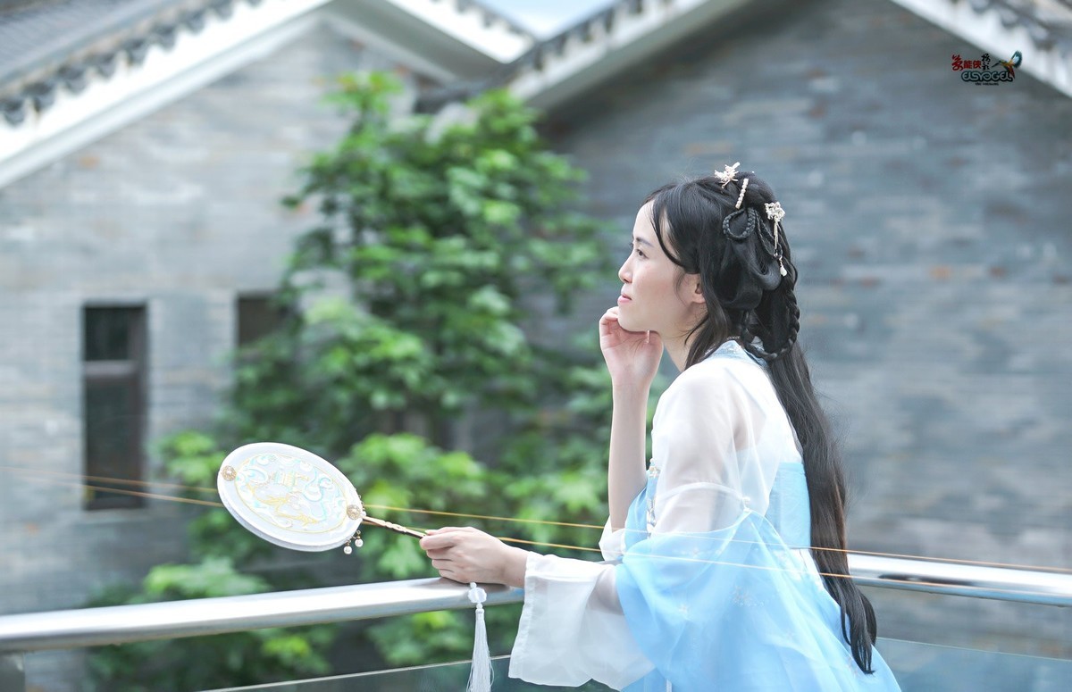 【大风门下古风女】---娟娟