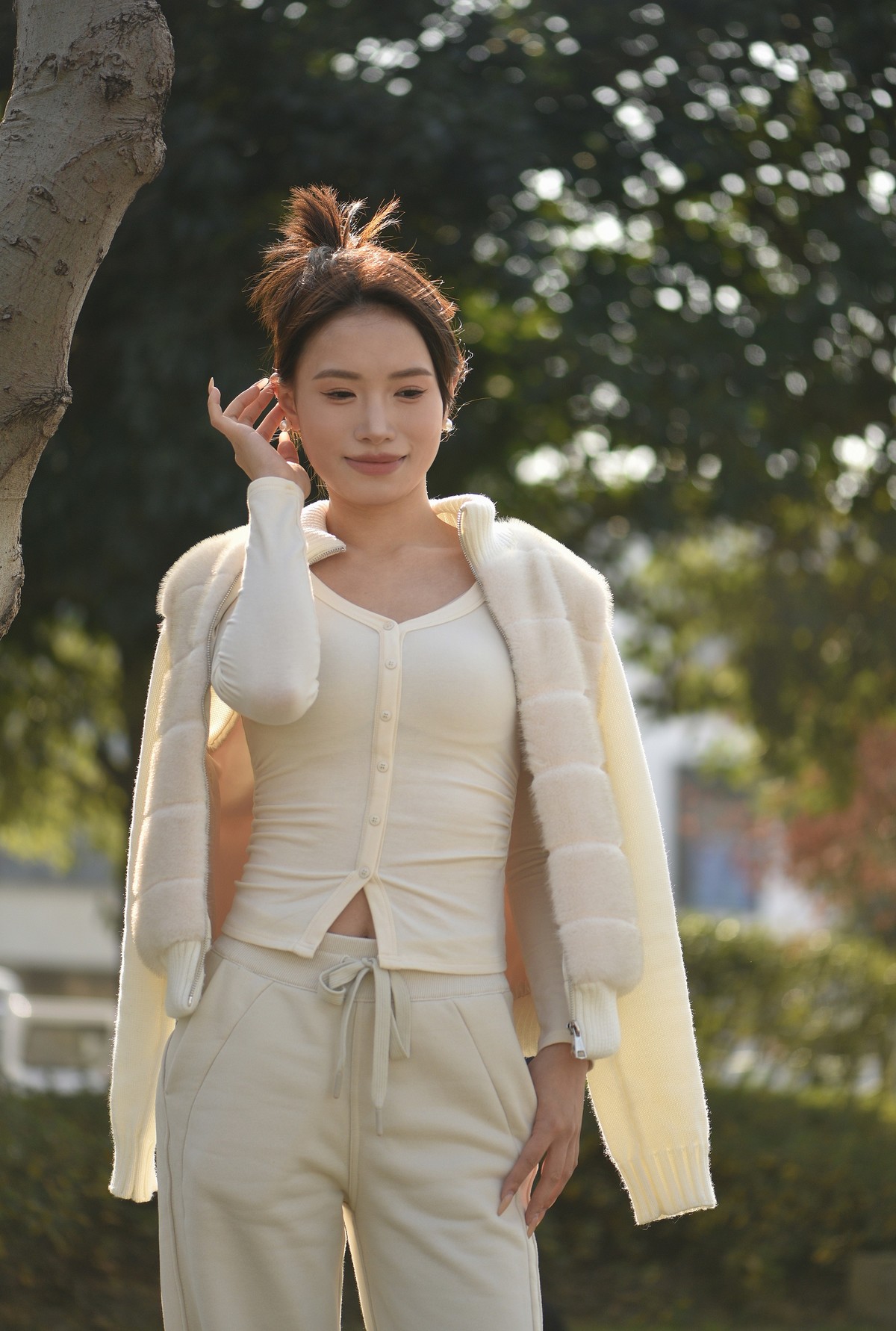 后湖少女，青春靓丽