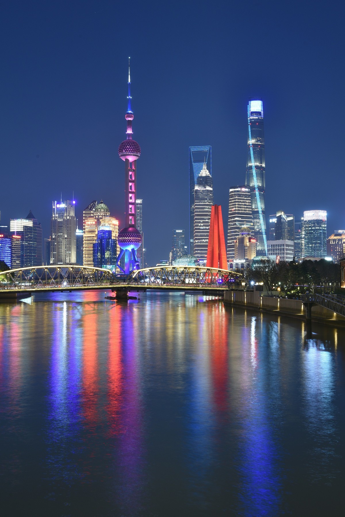 魔都外滩，夜景璀璨