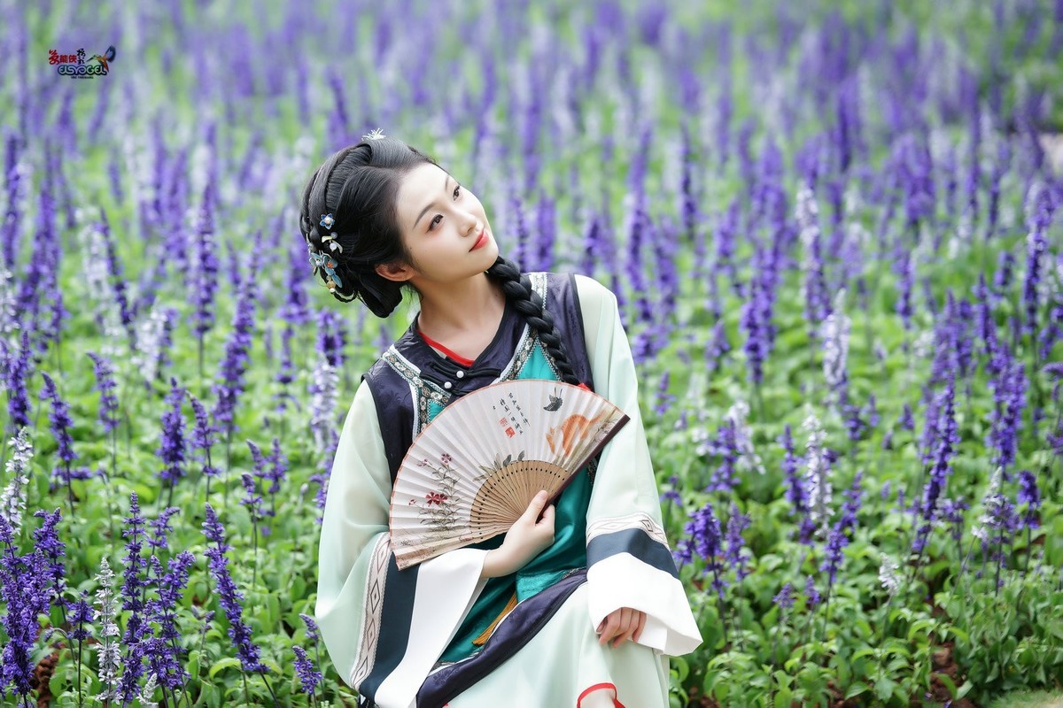 【可爱清汉少女】---噗噗