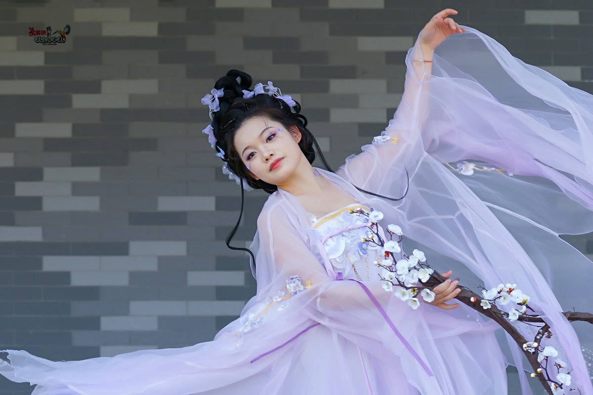 【紫云漫舞】---小越