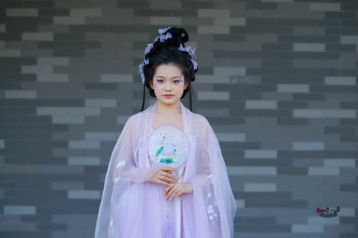 【紫云漫舞】---小越