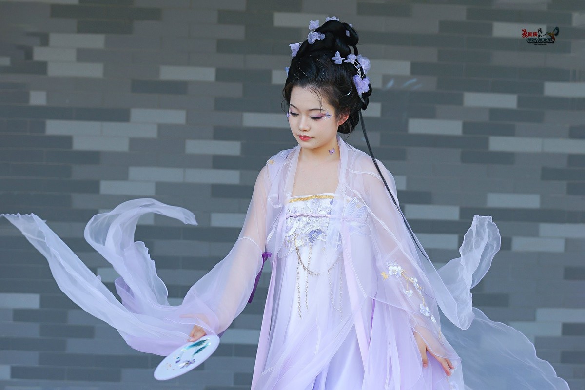 【紫云漫舞】---小越