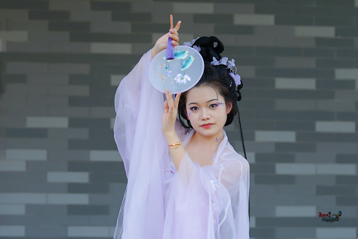 【紫云漫舞】---小越