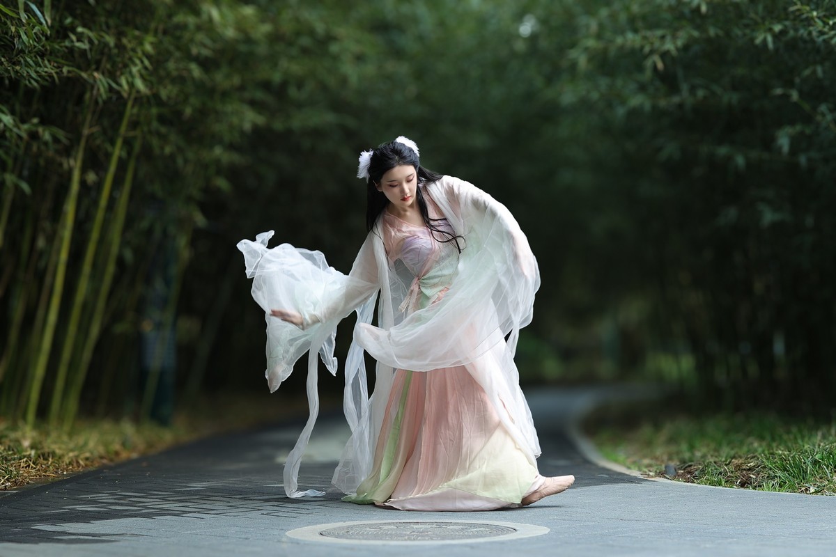 爱跳舞的音乐生（二）