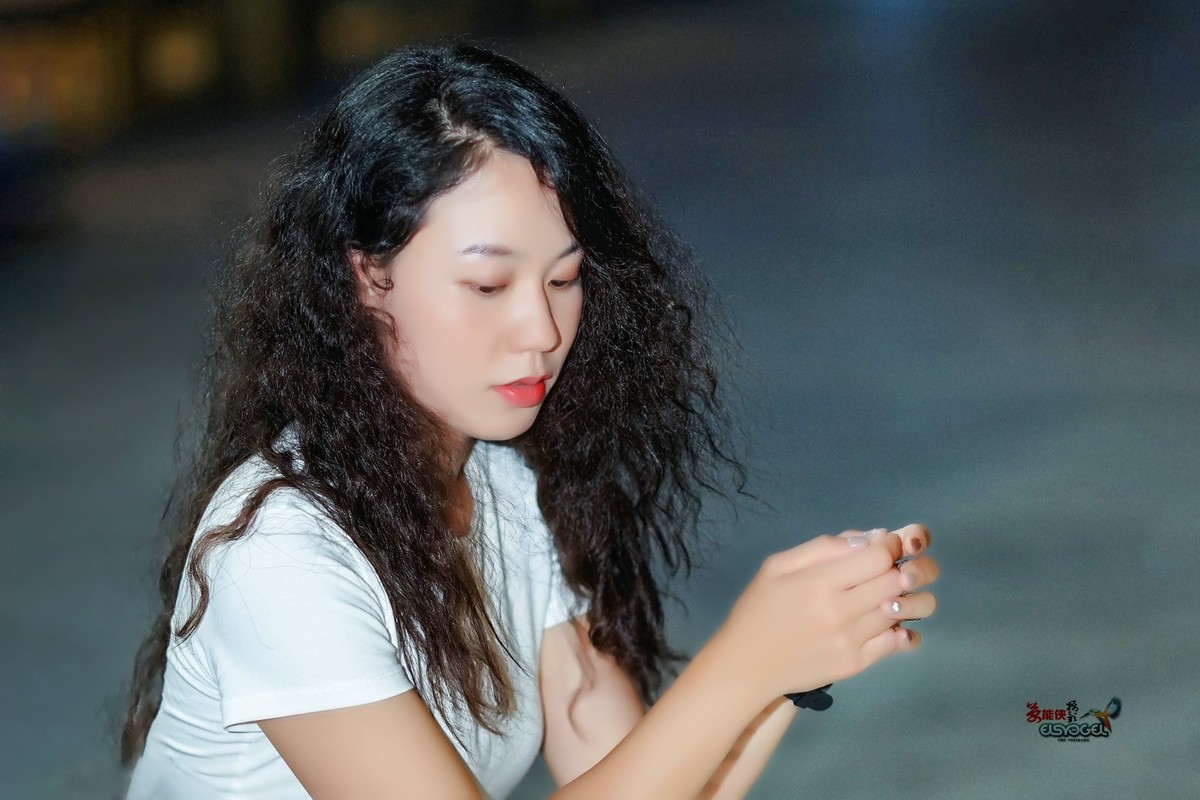 【寂寞女子】---小青