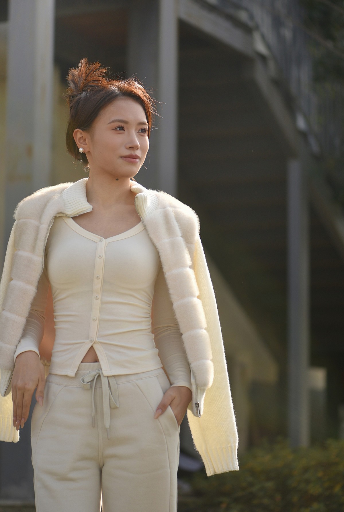 后湖少女，青春靓丽