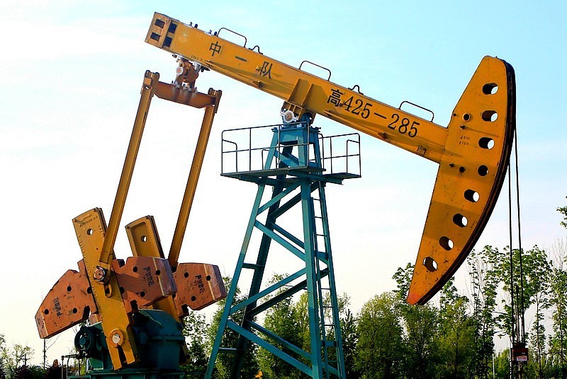 《不老松：纪实摄影》驰骋呼伦贝尔之5：大庆郊区的抽油机（磕头机）