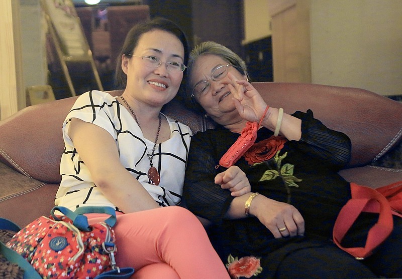 《不老松：纪实摄影》驰骋呼伦贝尔之大庆片！大庆入住宾舘拍