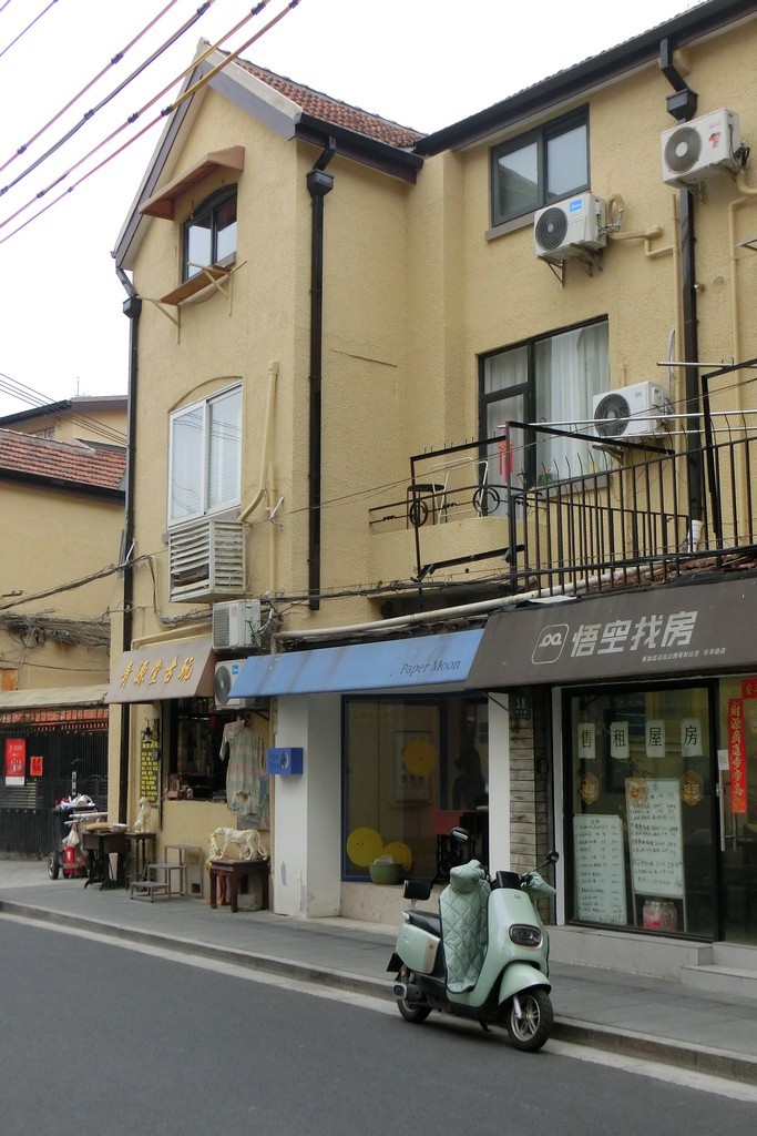 梧桐区的小马路 ------ 3