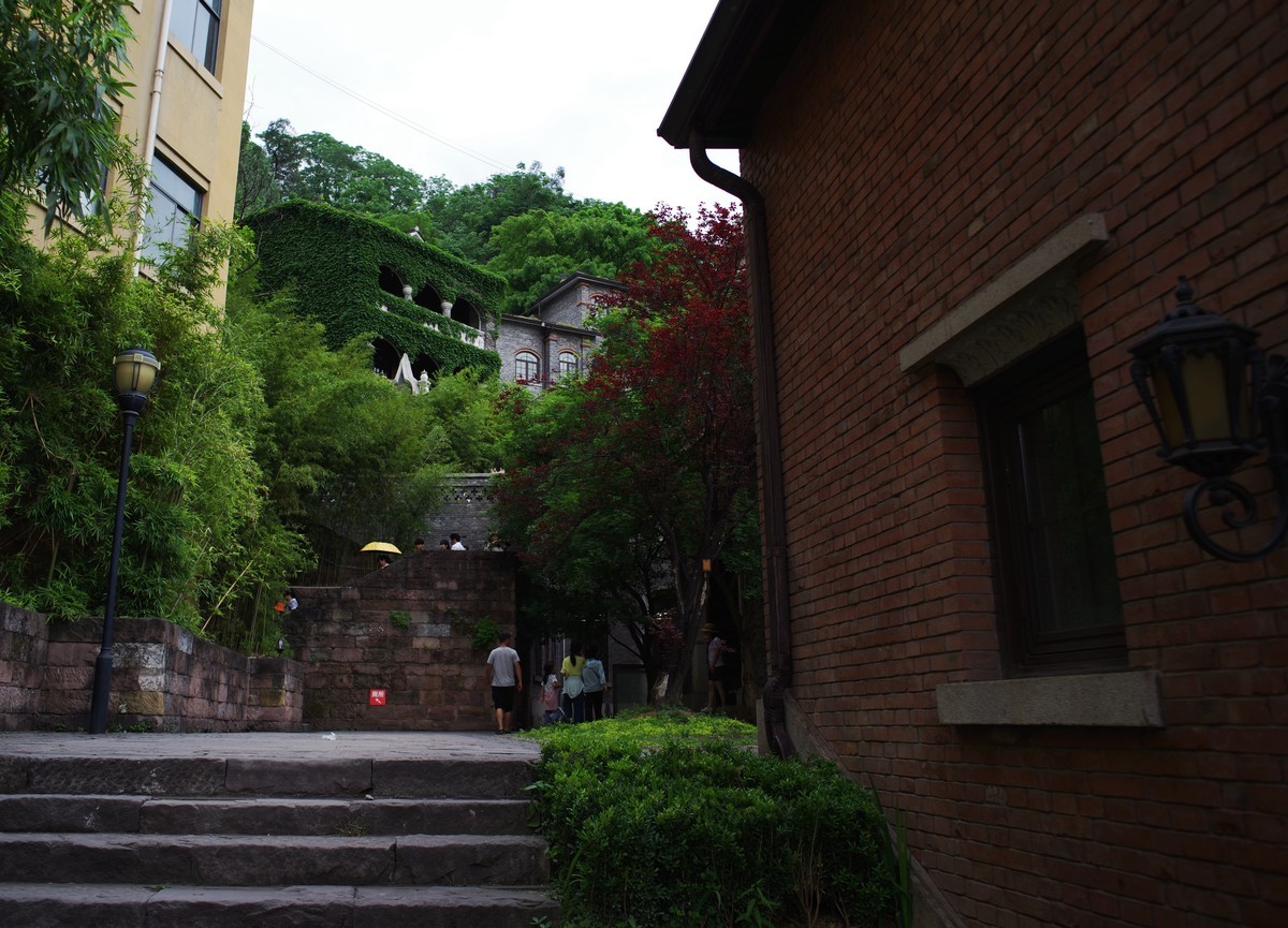 节日的米市文化街