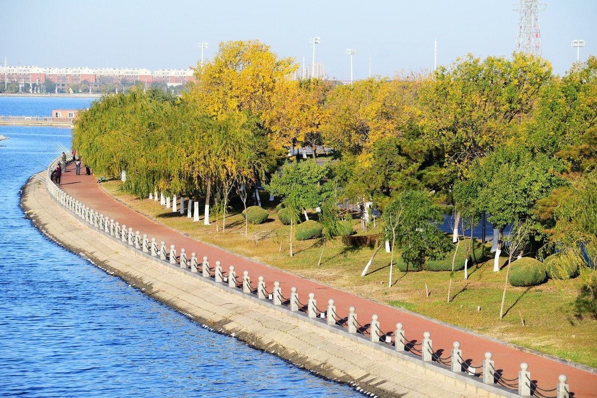 周日城边溜达抓住秋天的小尾巴