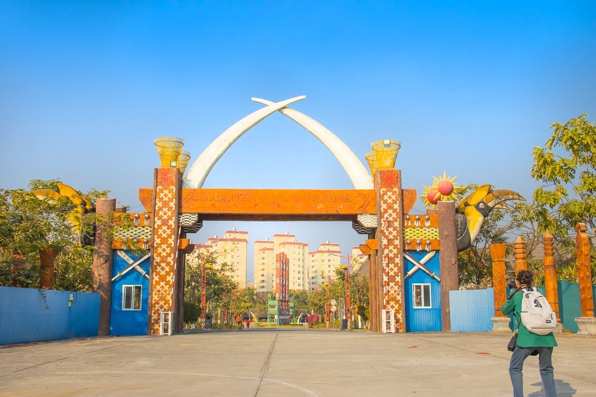 2025-04-11云南瑞丽圣伯多禄教堂