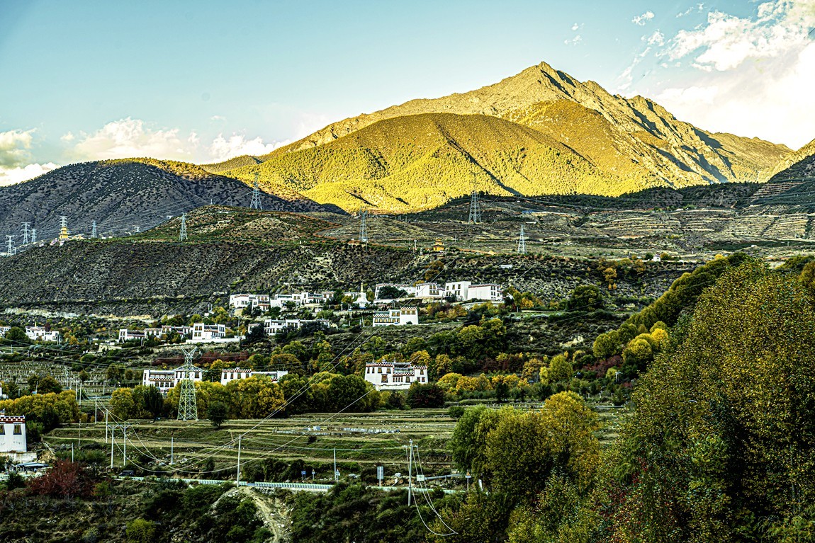 行走在318国道--甘孜--乡城县青德镇【14】