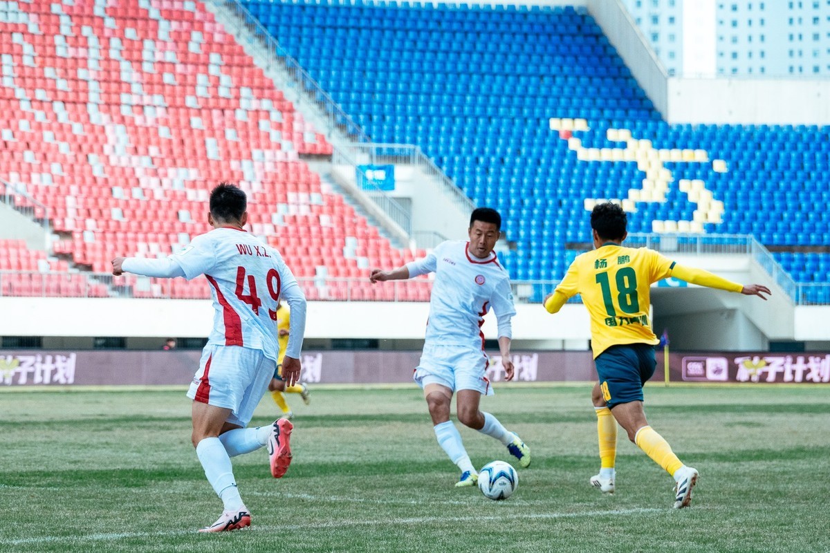 2025中国足协杯：陕西西北青年人主场4比1战胜赣州瑞狮比赛图集