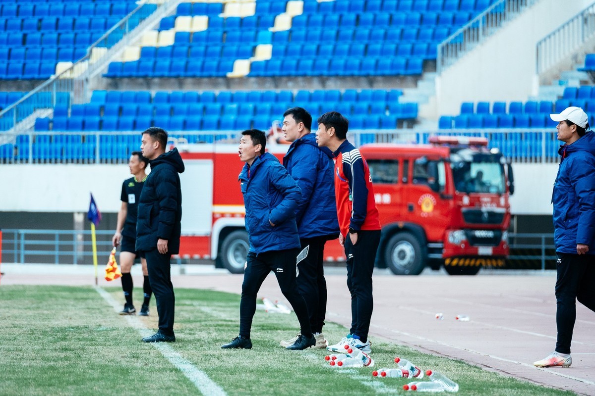 2025中国足协杯：陕西西北青年人主场4比1战胜赣州瑞狮比赛图集